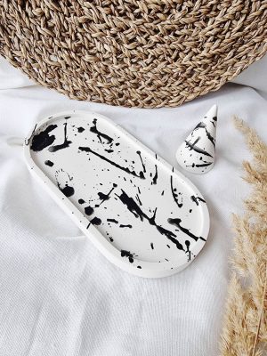 zestaw z gipsu na biżuterię podstawka owalna i stożek na pierścionki