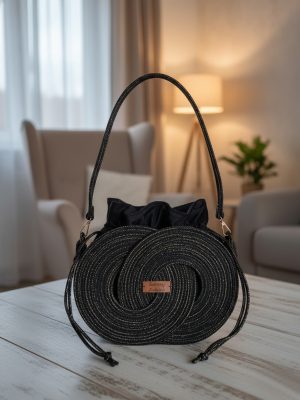 Torebka pierścienie ze sznurka czarno złota rękodzieło Tps01-14